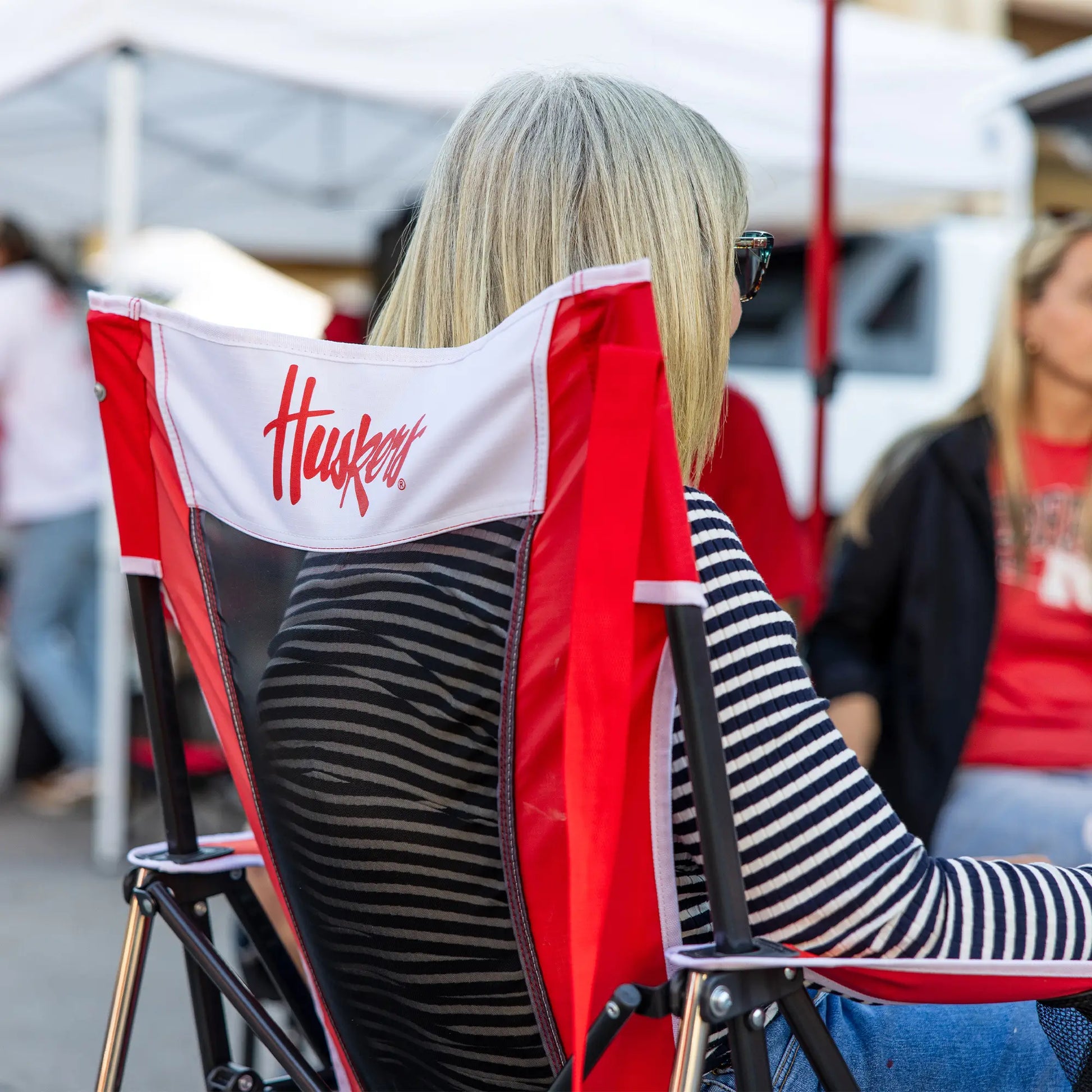 College Comfort Pro Rocker™ - Nebraska Cornhuskers - Travel Edit